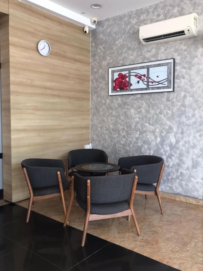 Hotel Zamburger Lamb Special Malacca Exterior photo