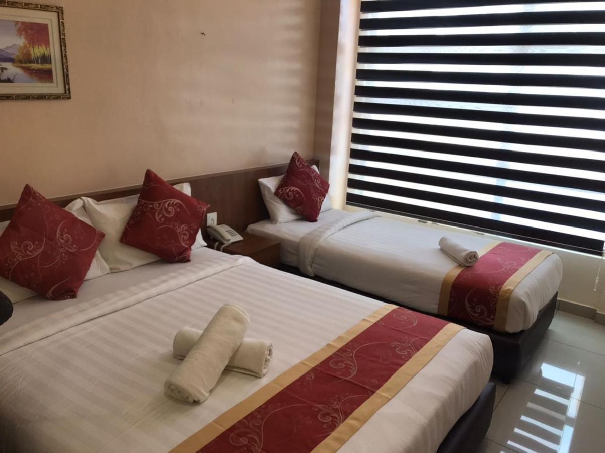 Hotel Zamburger Lamb Special Malacca Exterior photo